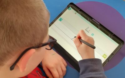 Des tablettes pour écrire en maternelle